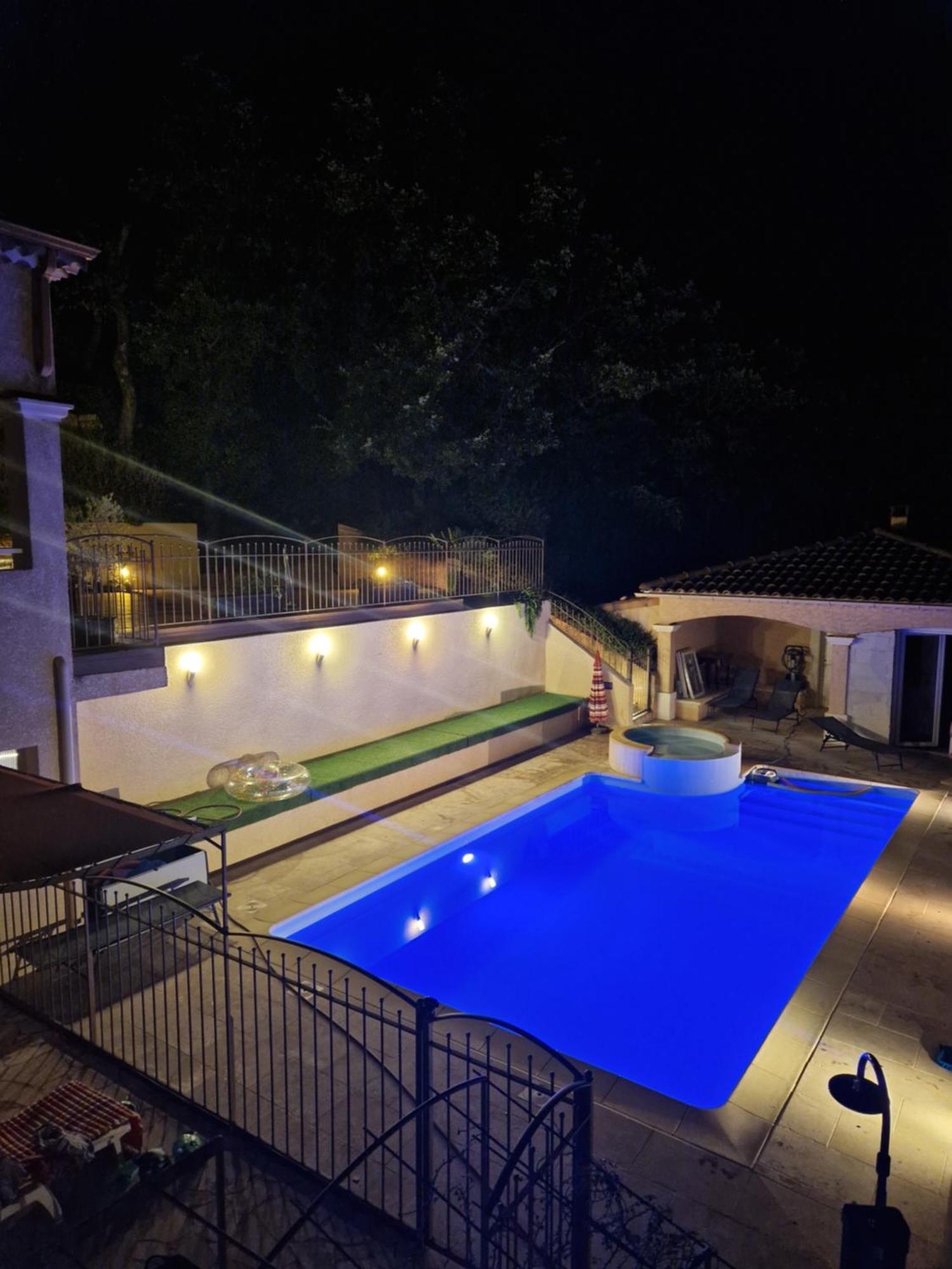 Les Restanques De Camelie Hotel Saint-Thome Luaran gambar