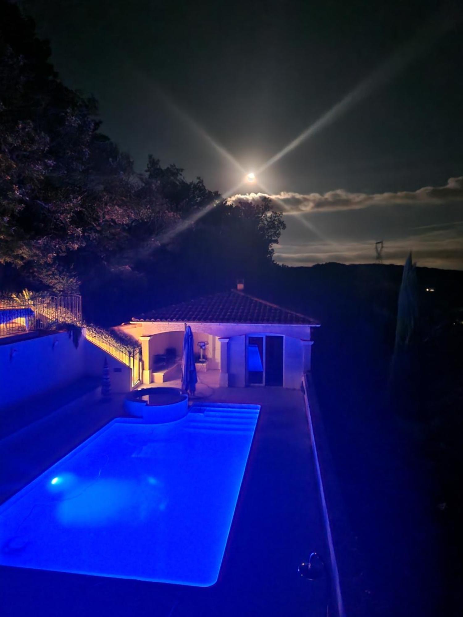 Les Restanques De Camelie Hotel Saint-Thome Luaran gambar